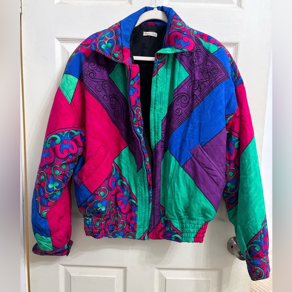 Versace Vintage jacket made in Italy. Authentic 90s jacket silk blend fabric - Picture 5 of 14
